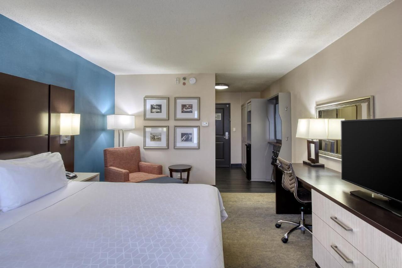 Holiday Inn & Suites Atlanta Airport North By Ihg College Park Kültér fotó