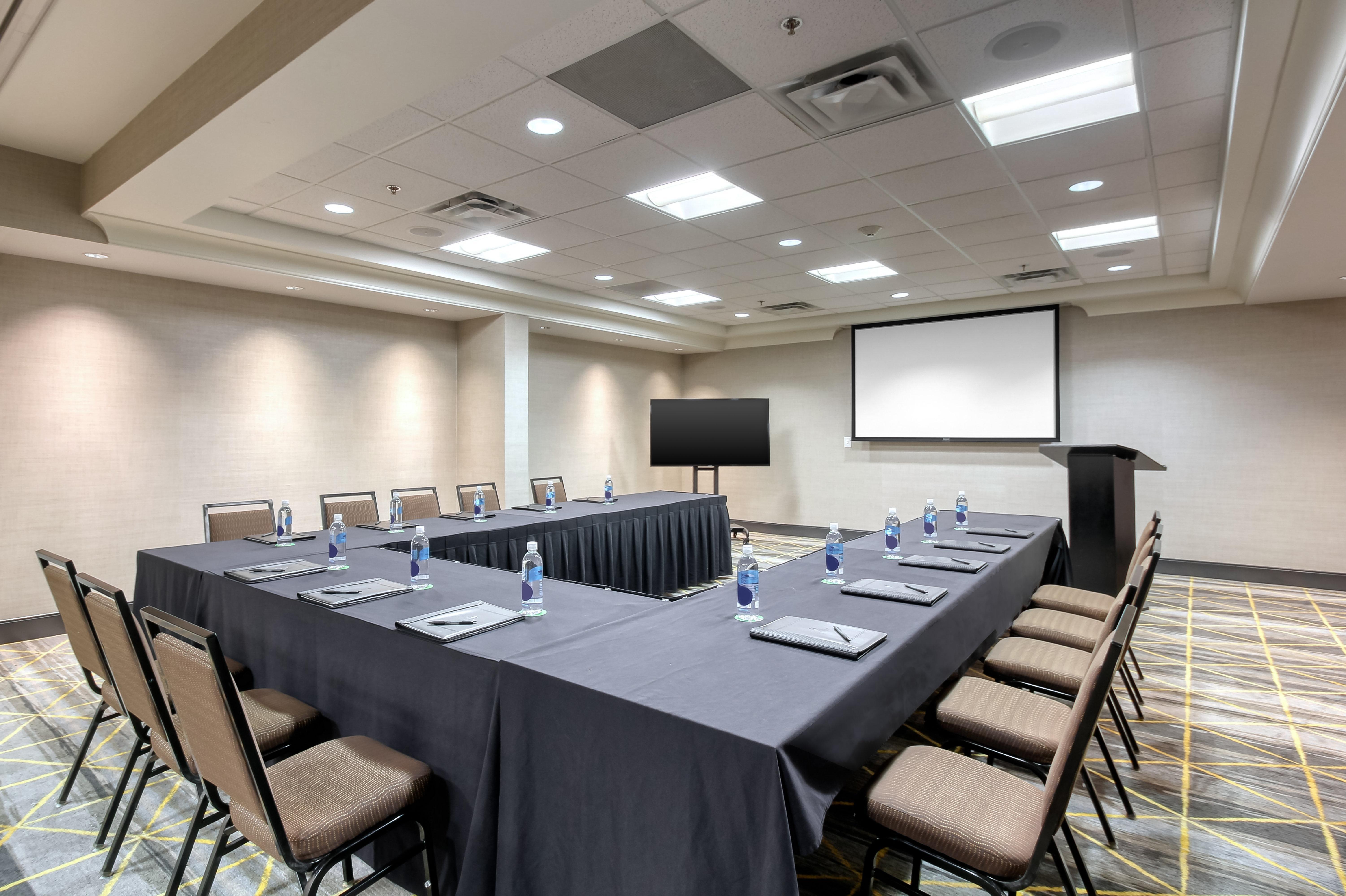 Holiday Inn & Suites Atlanta Airport North By Ihg College Park Kültér fotó
